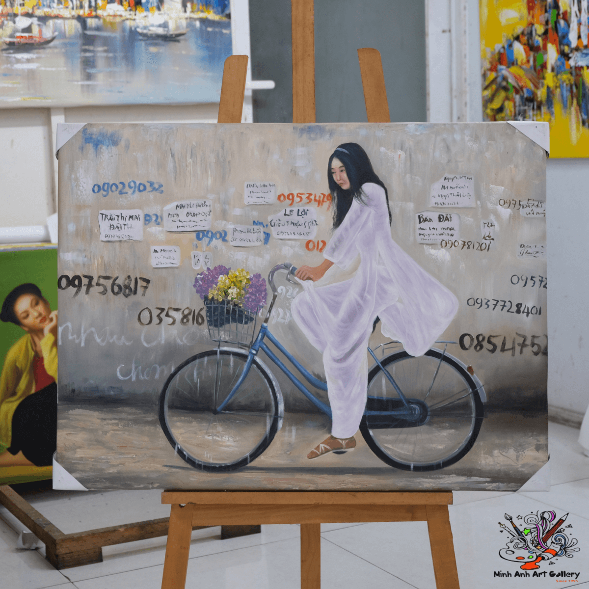 Vietnamese lady in Ao Dai painting