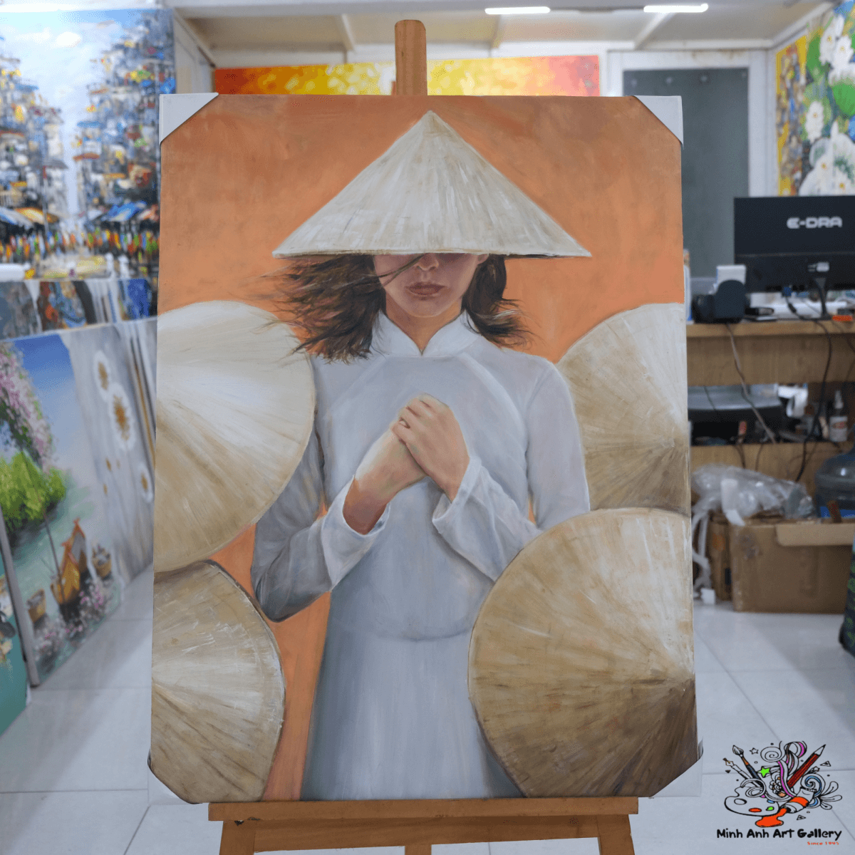 Vietnamese lady in Ao Dai painting