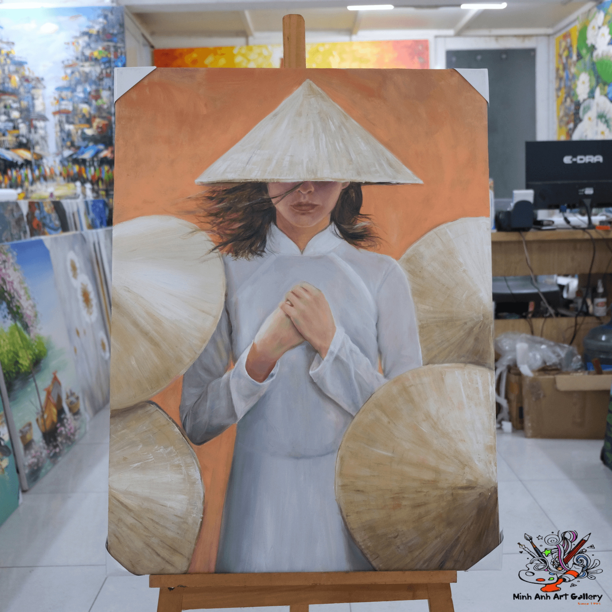 Vietnamese lady in Ao Dai painting